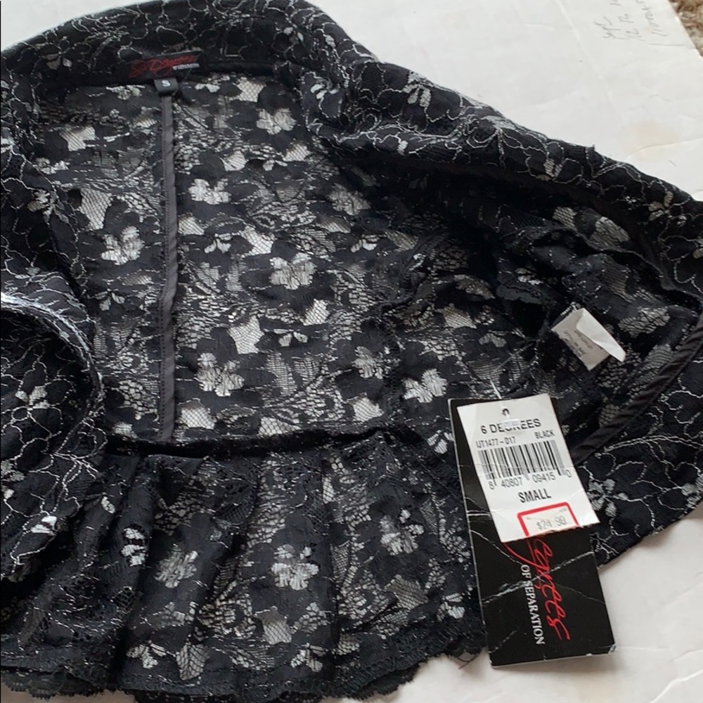 Hello - Picture 2 of 3